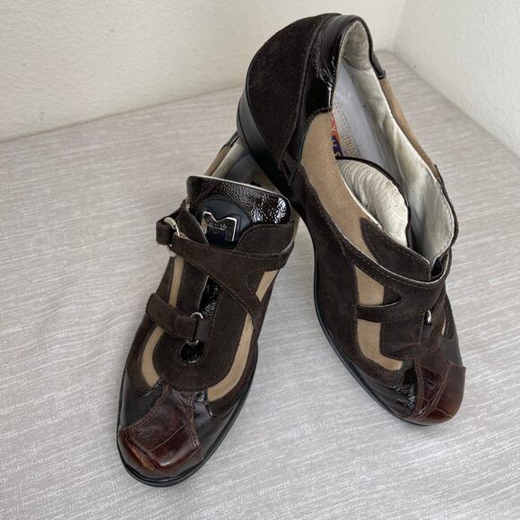 Mauri Shoes - Mauri Suprema 8651 Women 9 Brown Baby Crocodile Suede Patent Leather Wedge Shoes
